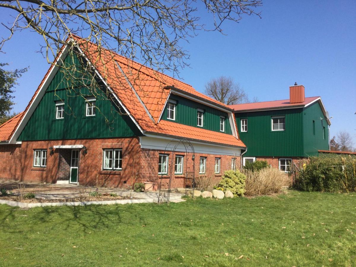 Ferienwohnung Weideglueck Osten 外观 照片