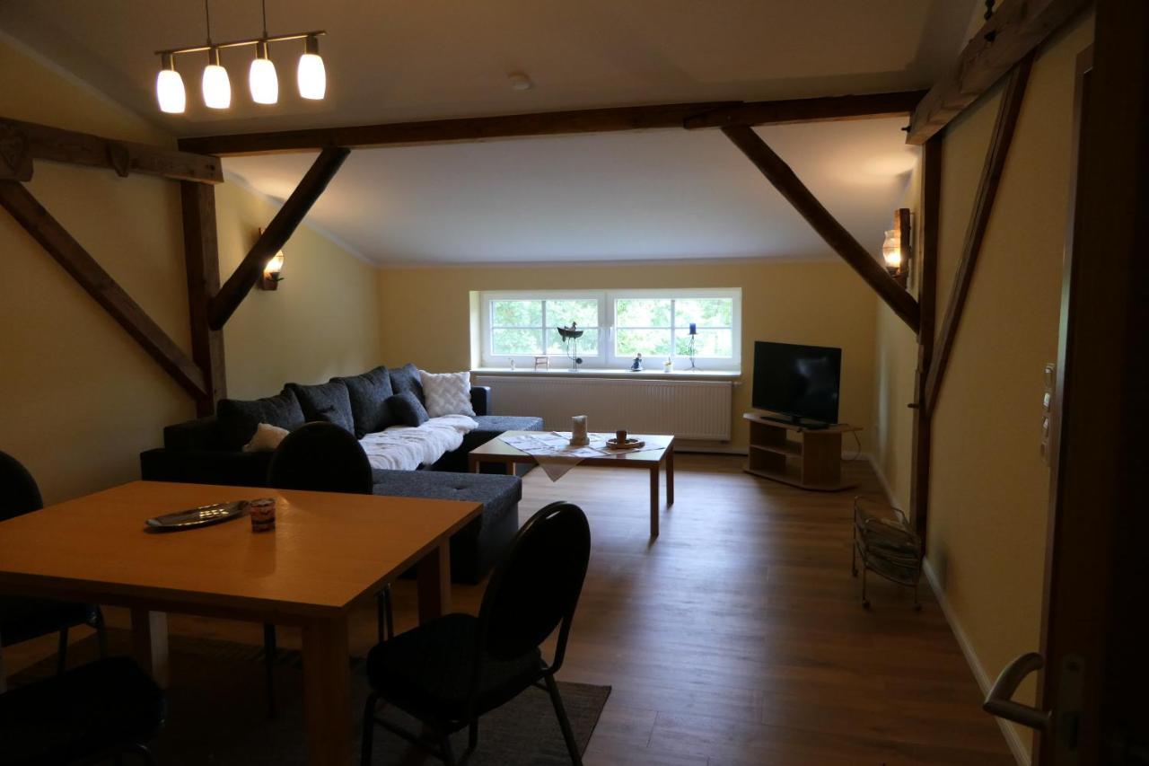 Ferienwohnung Weideglueck Osten 外观 照片